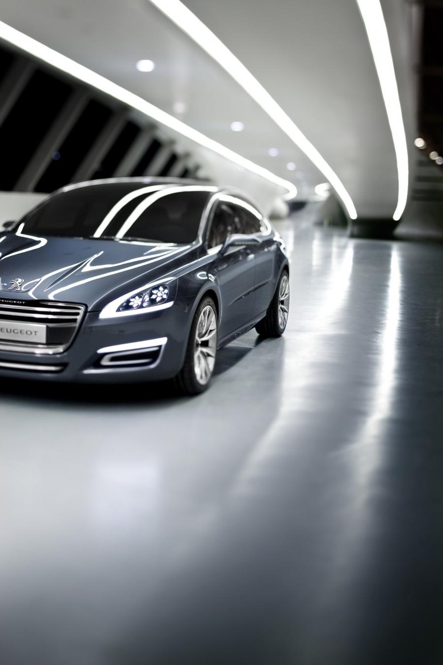  Peugeot 5 Concept 2010 года  (фото 25 из 28)